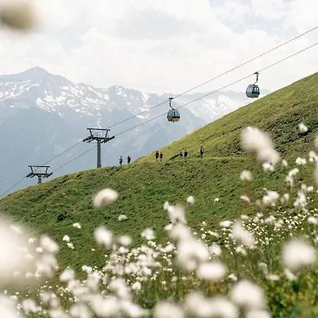 Rose's Heart アパート *